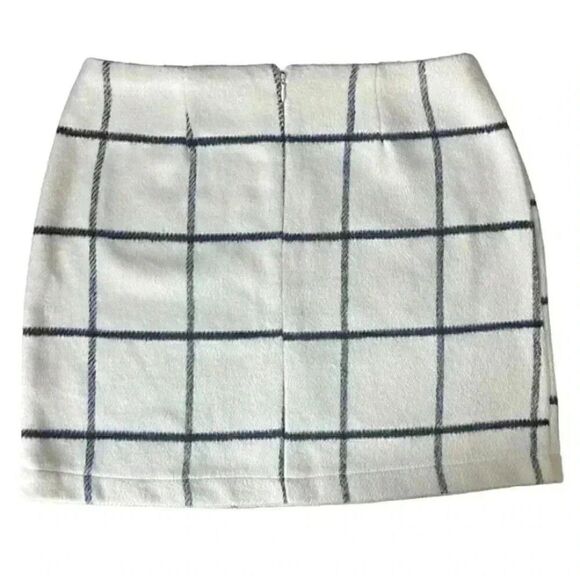 Lulus Spense Preppy Plaid Coquette Mini Skirt Small - Picture 7 of 8